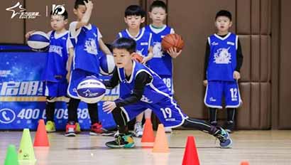东方启明星篮球训练营苏州东方启明星四季新家园校区