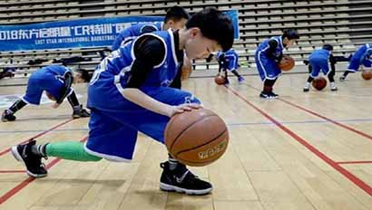 东方启明星篮球训练营苏州东方启明星水墨三十度校区