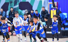东方启明星篮球训练营北京暑假青少年篮球训练营推荐！